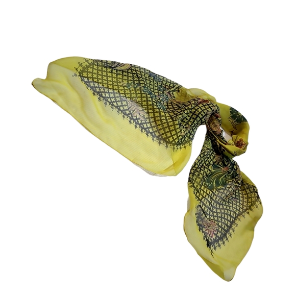 .🌲10/$20. Vibrant Yellow and Black Geometric Scarf Wrap - Picture 4 of 7